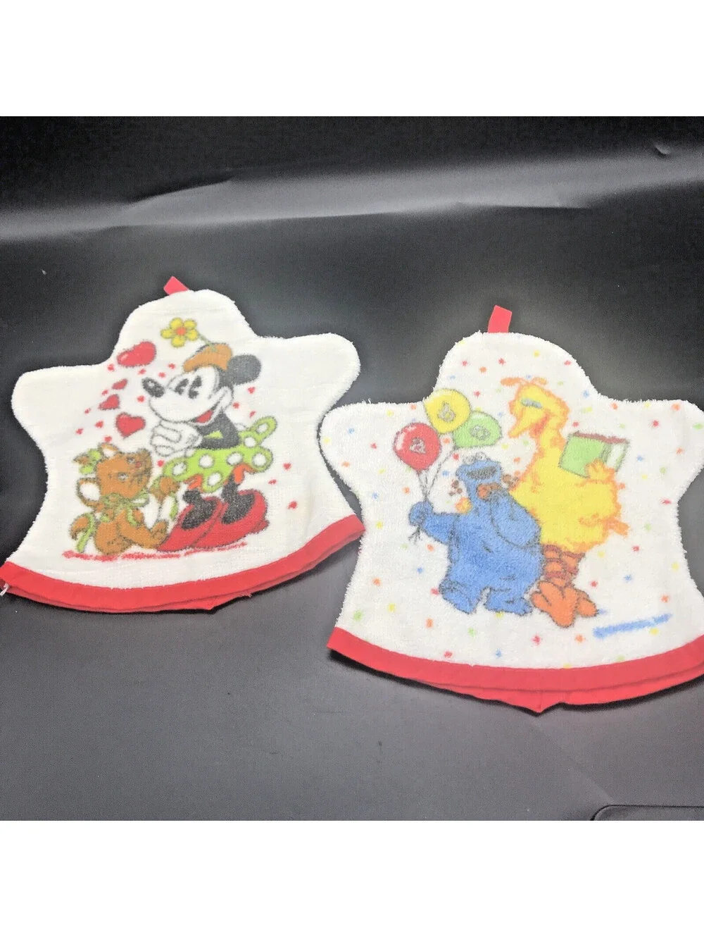 Vintage 80’s Baby Wash Cloth Gloves Rag Mitt Minnie Mouse Sesame Street 1980's